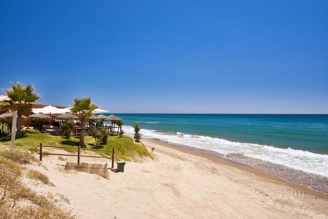 マルベーリャOleholidays Romana Playa 223 Primera Linea Playaアパートメント エクステリア 写真