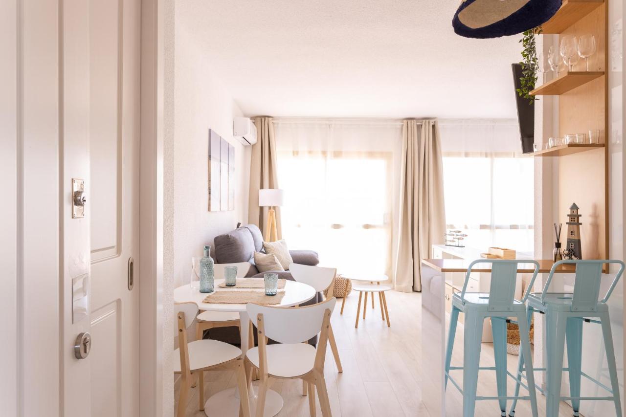 マルベーリャOleholidays Romana Playa 223 Primera Linea Playaアパートメント エクステリア 写真